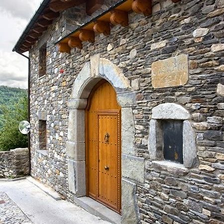 Apartamentos Casa Riu Sahun Εξωτερικό φωτογραφία