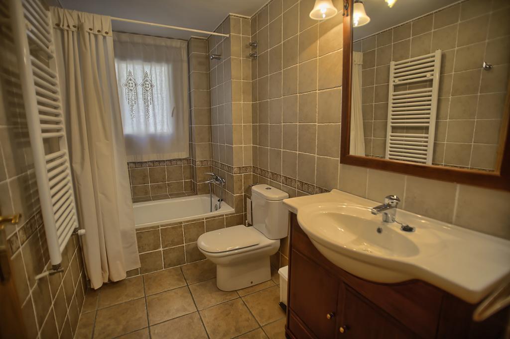 Apartamentos Casa Riu Sahun Δωμάτιο φωτογραφία