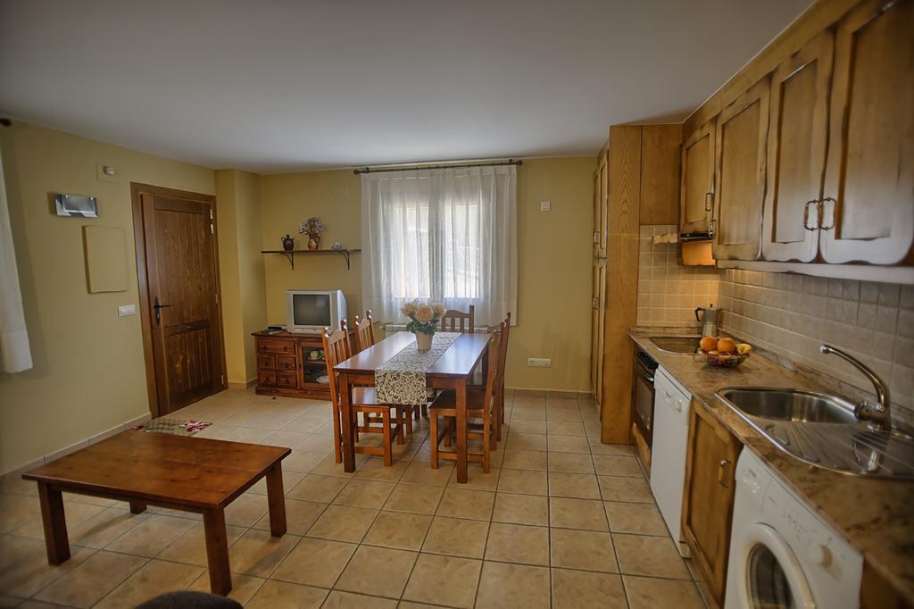 Apartamentos Casa Riu Sahun Δωμάτιο φωτογραφία